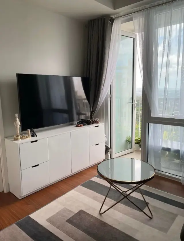 Fully Furnished Condo Unit One Bedroom in Marco Polo, Cebu City - Secondary Image