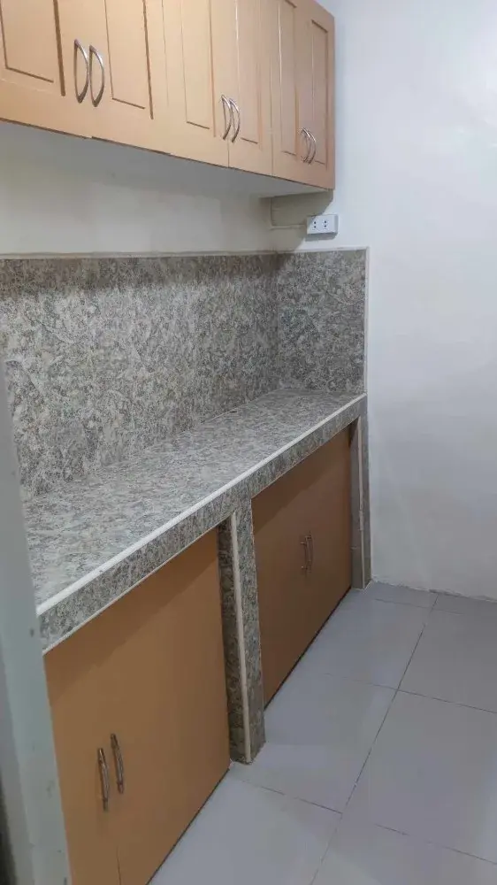 Townhouse for RENT in De - Secondary Image