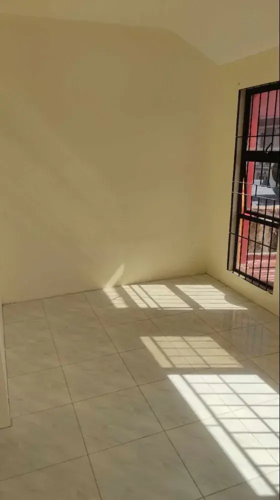 Townhouse for RENT in De - Secondary Image
