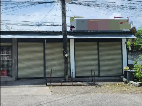 two-commercial-space-near-schools-for-rent