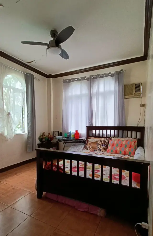 Corona del Mar House and lot for rent - Secondary Image