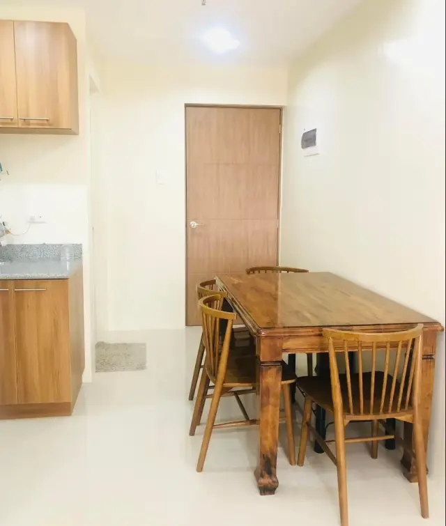 1 BR - Midpoint Residences at AS Fortuna - Secondary Image