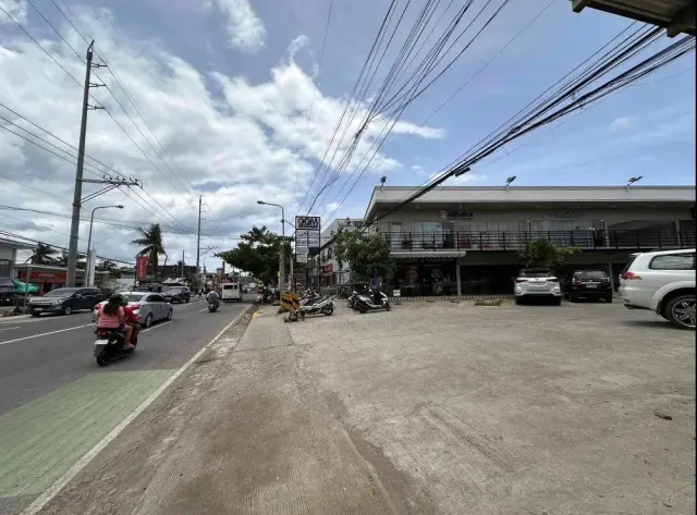 Prime Retail Opportunity: Unleash Your Business Potential in Liloan's Vibrant Commercial Space - Secondary Image