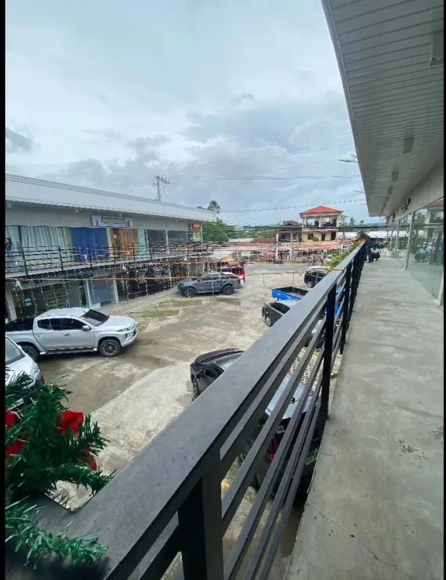 Prime Commercial Space for Rent: Unbeatable Location Along Liloan's National Highway - Secondary Image