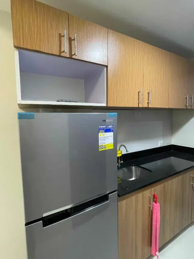 Captivating 1-Bedroom Haven with Private Balcony in Taguig - Fully Furnished Luxury! - Secondary Image