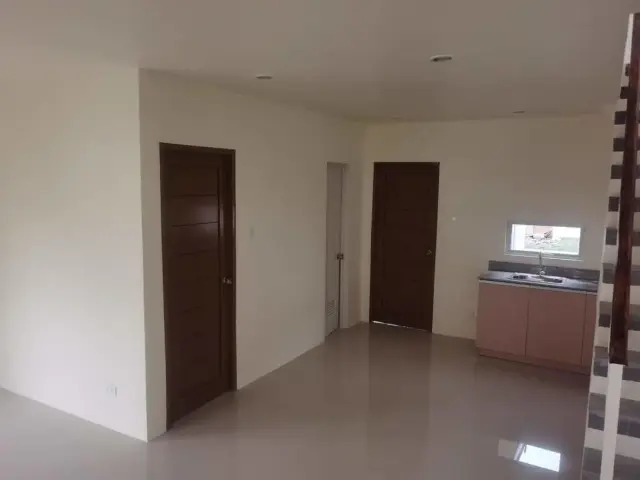 Exquisite House for Rent in Minglanilla - Secondary Image