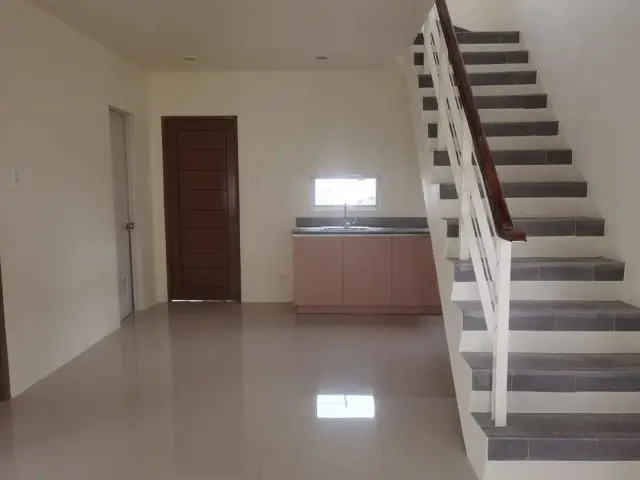 Exquisite House for Rent in Minglanilla - Secondary Image