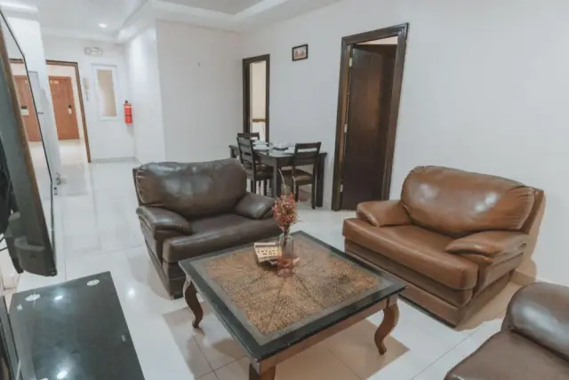 "Spacious Two-Bedroom Apartment in the City – Your Ideal Urban Retreat!" - Secondary Image