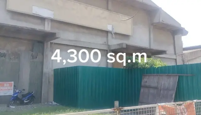 Sasa Warehouse - Secondary Image