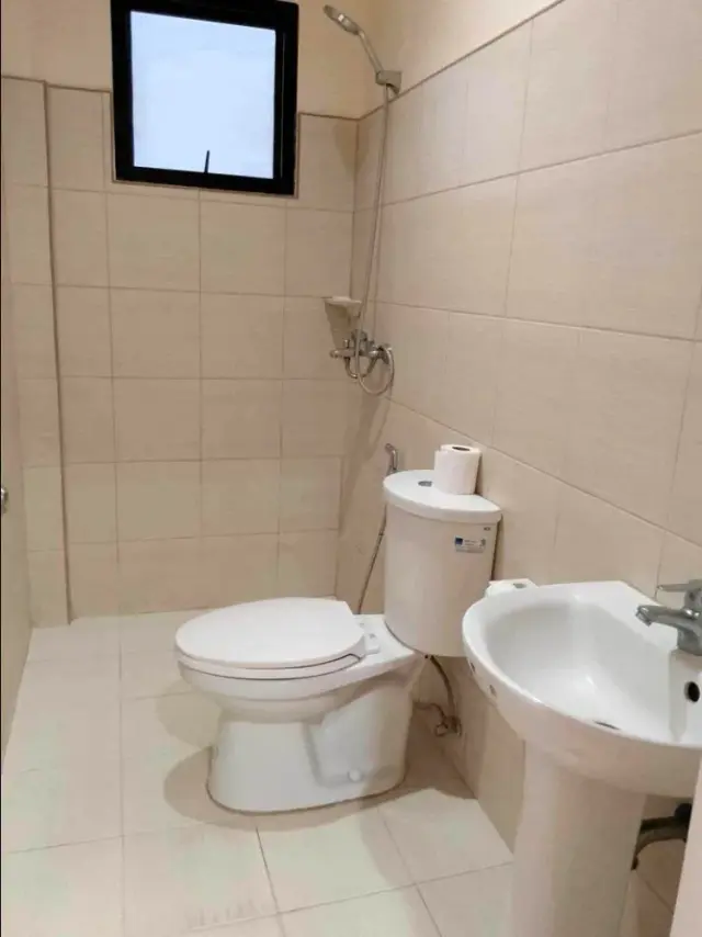 3 Bedroom Duplex house for rent inside Subdivision in Mohon Talisay City Cebu - Secondary Image