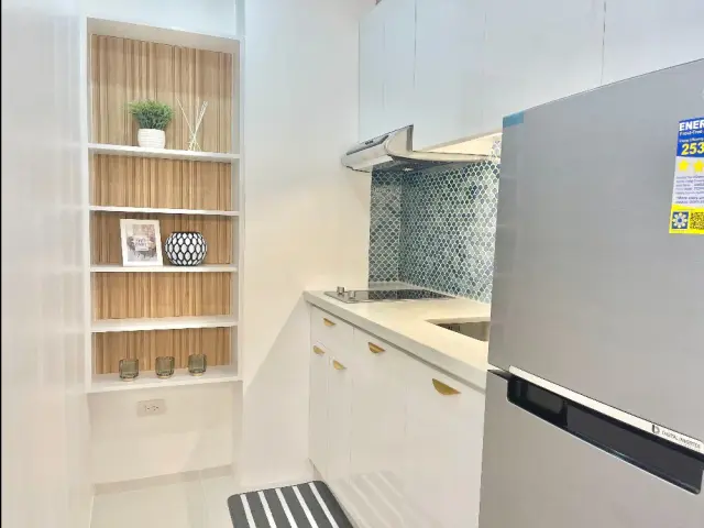Stylish and Fully furnished 1 Bedroom Condo for Rent at Midpoint Residences Mandaue - Secondary Image