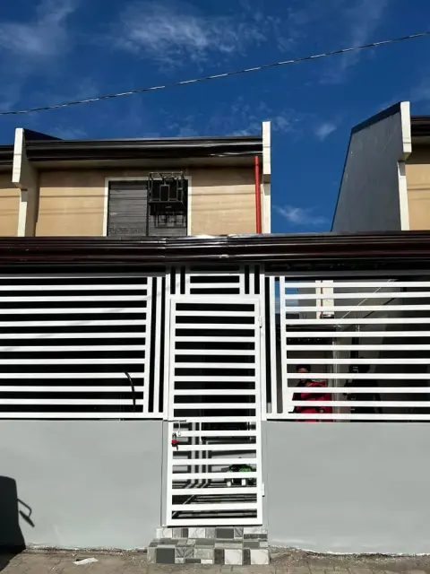 deca-townhouse-for-rent