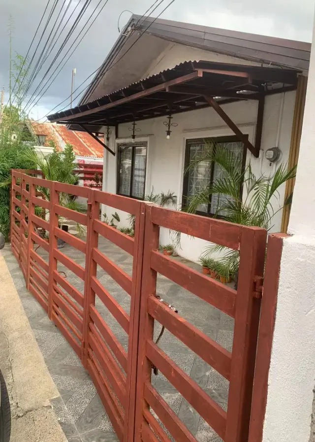 Hillcrest 2 bedroom house - Secondary Image