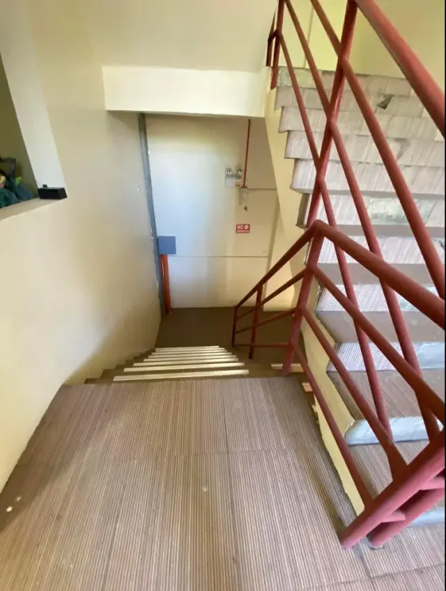 STUDIO APARTMENTS IN MANDAUE FOR RENT FOR ONLY 8k WITH AIRCON AND OWN CR‼️ - Secondary Image