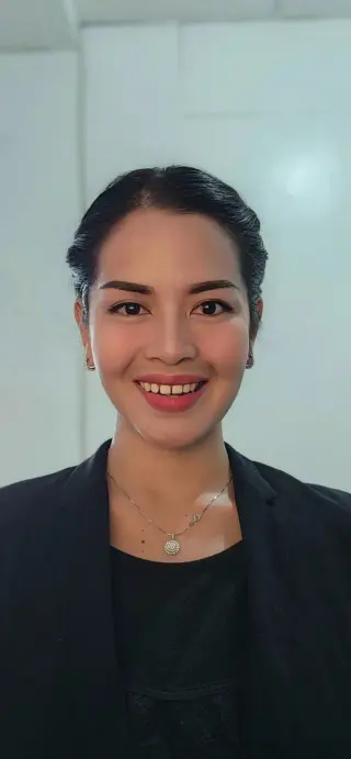 Avatar of Raquel Dingal
