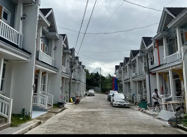 Brand New & Newly Turned Over 3 Bedroom House - Secondary Image