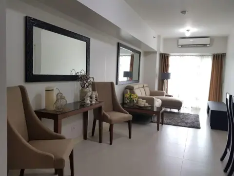 the-red-oaks-serendra-bgc-taguig-city-for-rent