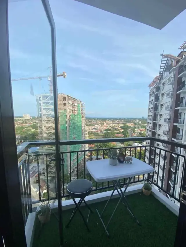 📢 For Rent: Studio Unit in Royal Ocean Crest, Mactan - Secondary Image