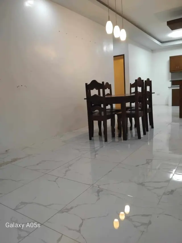 Bungalow House For Rent - Secondary Image