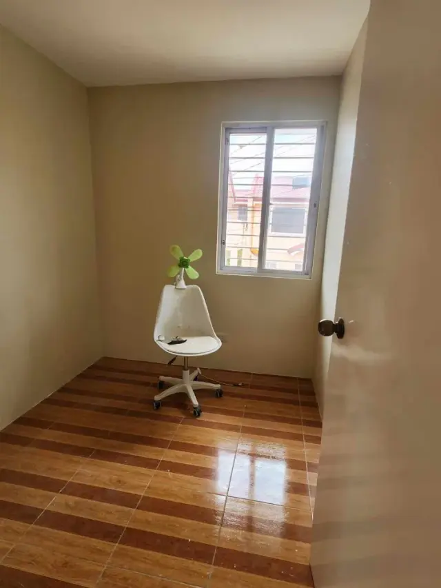3 Bedrooms House for Rent - Secondary Image