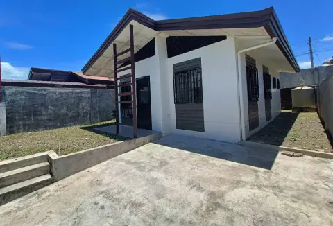 a-finished-bungalow-house-at-in-communal-road-buhangin-davao-city-for-rent