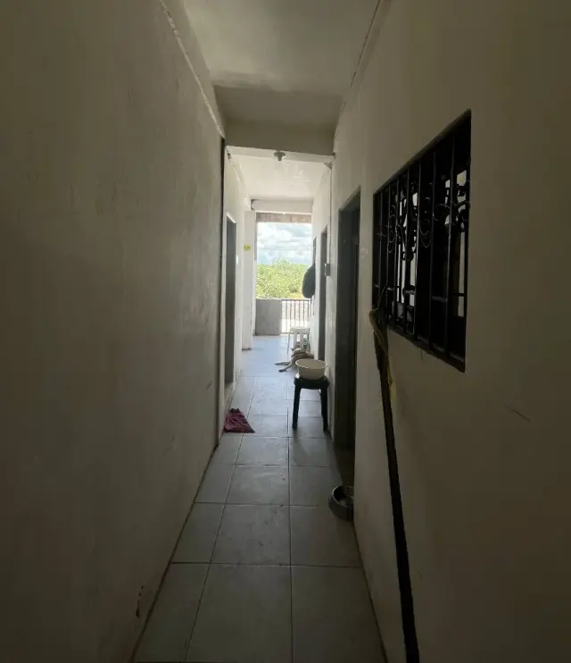 APARTMENT NUMBER TWO DIVERSION PILI - Secondary Image