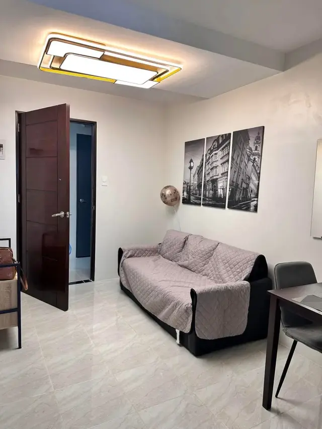 Deca Homes Banilad Condominium for Rent - Secondary Image