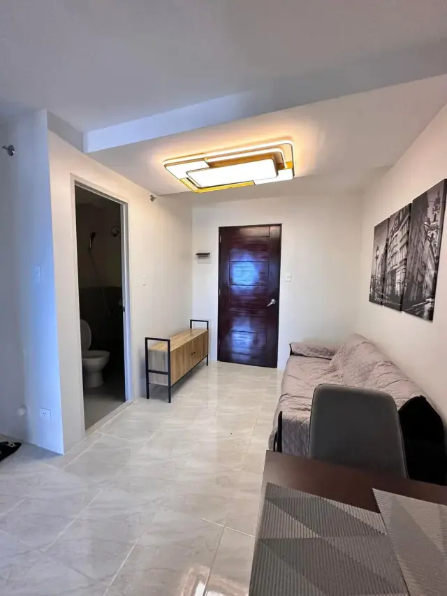 Deca Homes Banilad Condominium for Rent - Secondary Image