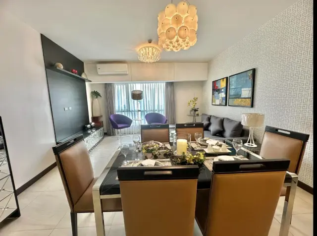 The Royalton at Capital Commons - Secondary Image