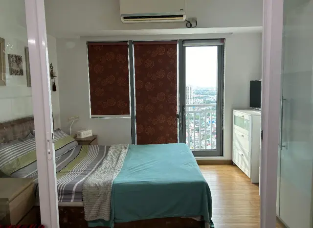 Modern Beauty in the City - Stylish 1 Bedroom Condo at Aqua Residences - Secondary Image