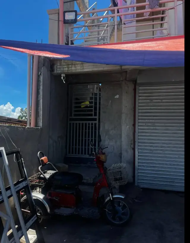 ANAYAN ROOM 1 - Secondary Image