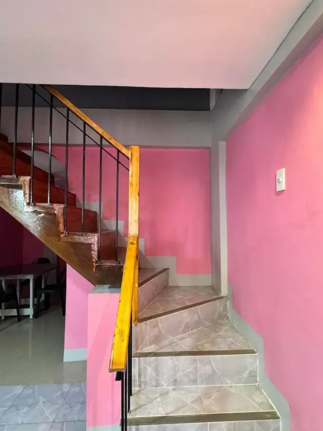 FOR RENT: Charming 2-storey Townhouse at La Aldea del Mar, Lapu-Lapu City, Cebu - Secondary Image