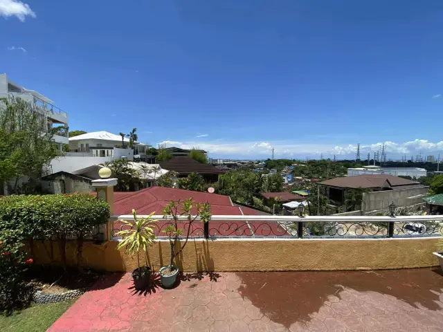 Spacious House for SALE & RENT in Sunnyhills Subdivision, Talamban, Cebu City - Secondary Image