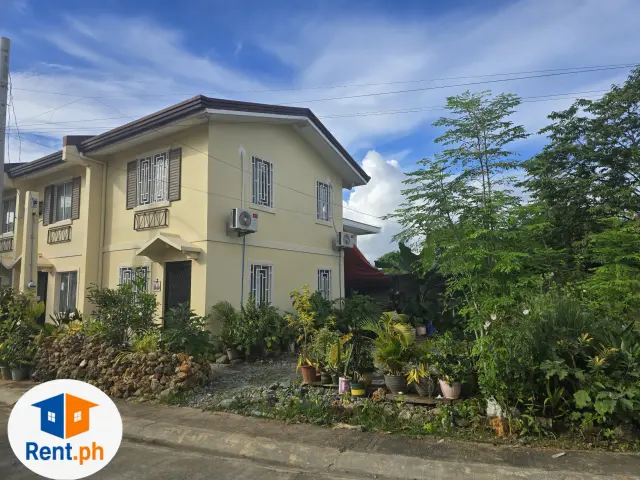 2 Bedroom and Garden area Townhouse for Rent - Secondary Image