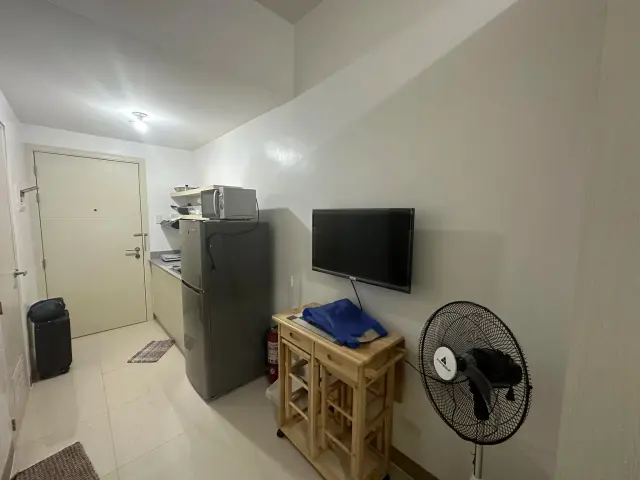 For RENT! Fully-Furnished 1-Bedroom Condo Unit near SM Southmall - Secondary Image