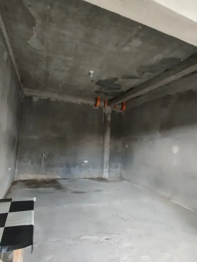 Commercial space for Rent! - Secondary Image