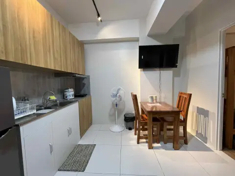 deca-sentrio-naga-city-for-rent
