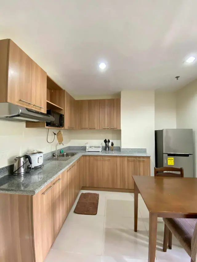 2 BEDROOM AT THE MIDPOINT FULLY FURNISHED FOR RENT - Secondary Image