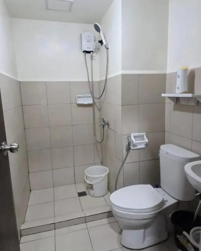 Studio-Condominium for Rent - Secondary Image