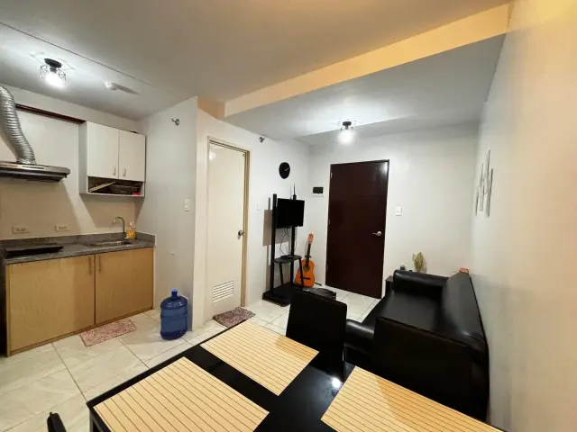 Fully Furnished 2 Bedroom in Deca Homes Banilad - Secondary Image