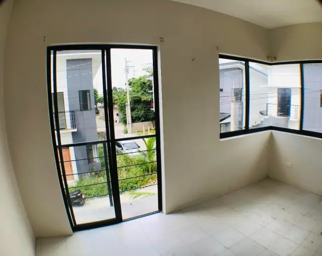 HOUSE AND LOT IN DANAO CITY - Secondary Image