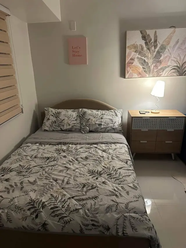 Studio-Condominium - Secondary Image