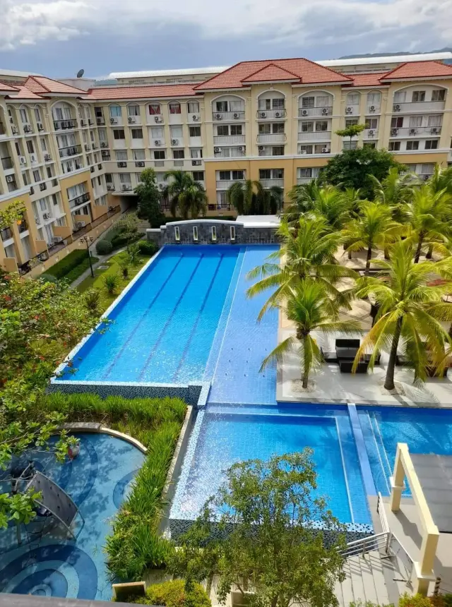 2 Bedroom-Condominium - Secondary Image