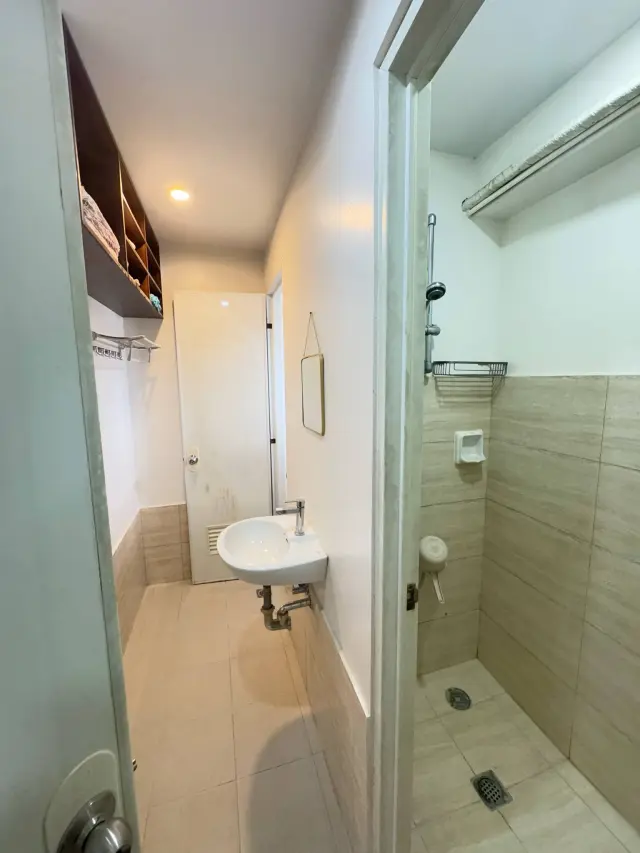 2BR Furnished Condo for Rent w/ Carport – Banawa, Cebu City - Secondary Image