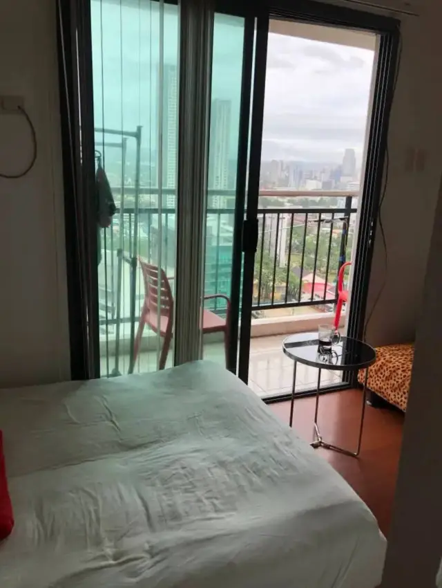 Studio-Condominium - Secondary Image