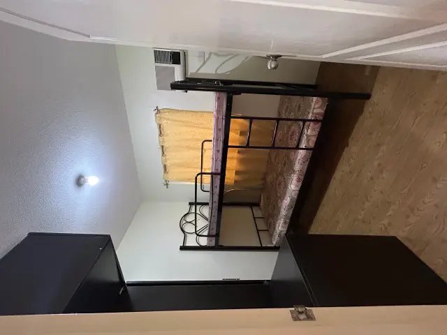 2 Bedroom Condo unit for Rent - Secondary Image