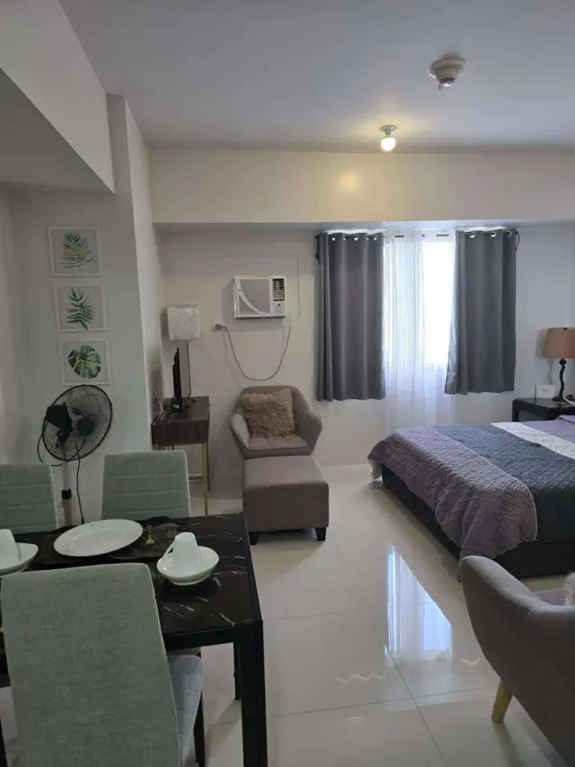 Studio -Condominium - Secondary Image