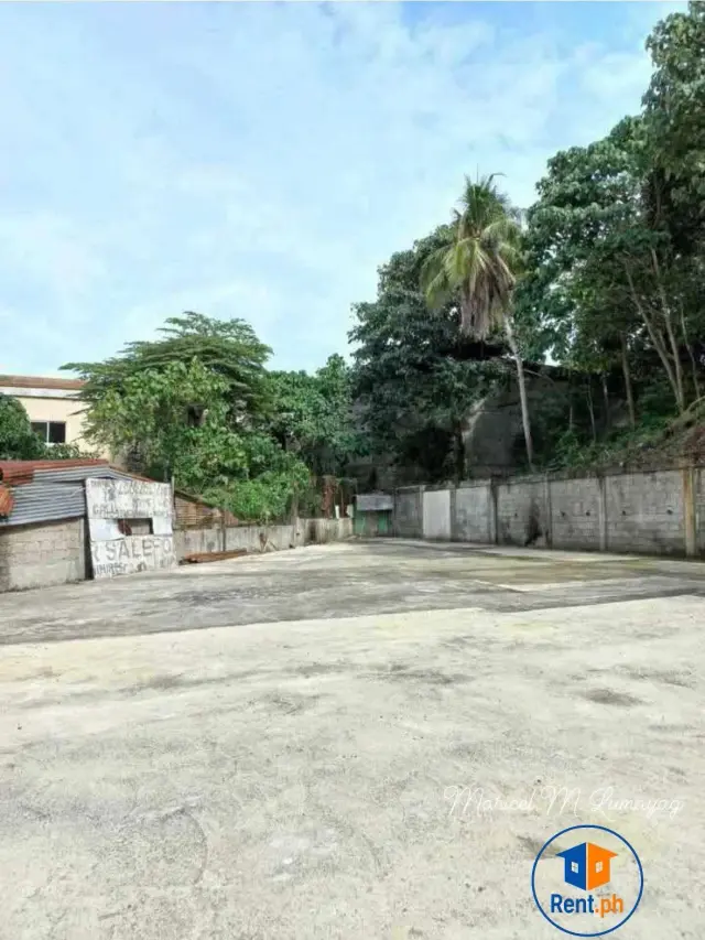 COMMERCIAL LOT / YARD FOR LEASE — Gusa Cagayan de Oro City - Secondary Image