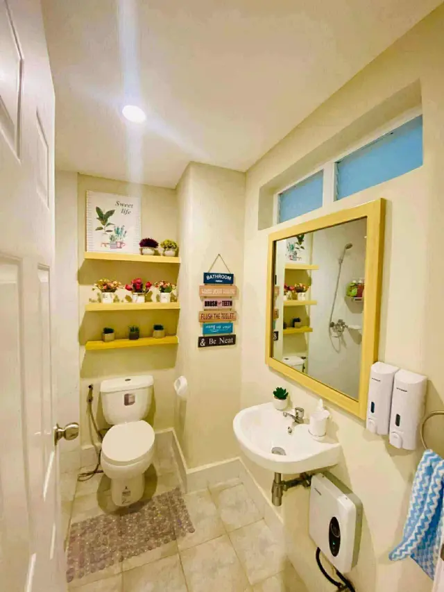 Studio-Condominium - Secondary Image