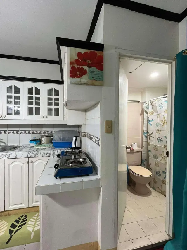 Resort-Style 2BR Condo for Rent in Mactan Oasis Garden | Fully Furnished - Secondary Image